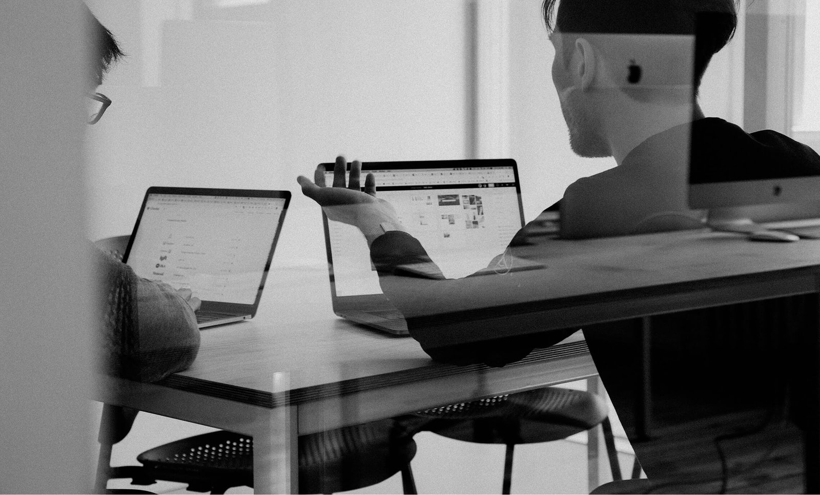 Nimmio Studio team at work
